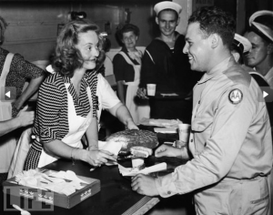 Bette Davis Serves Birthday Cake Bette Davis Serves Birthday Cake