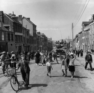 Granville, France residents welcoming American liberators