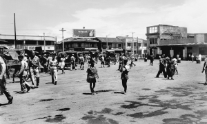 Plaza Miranda, Manila 1945